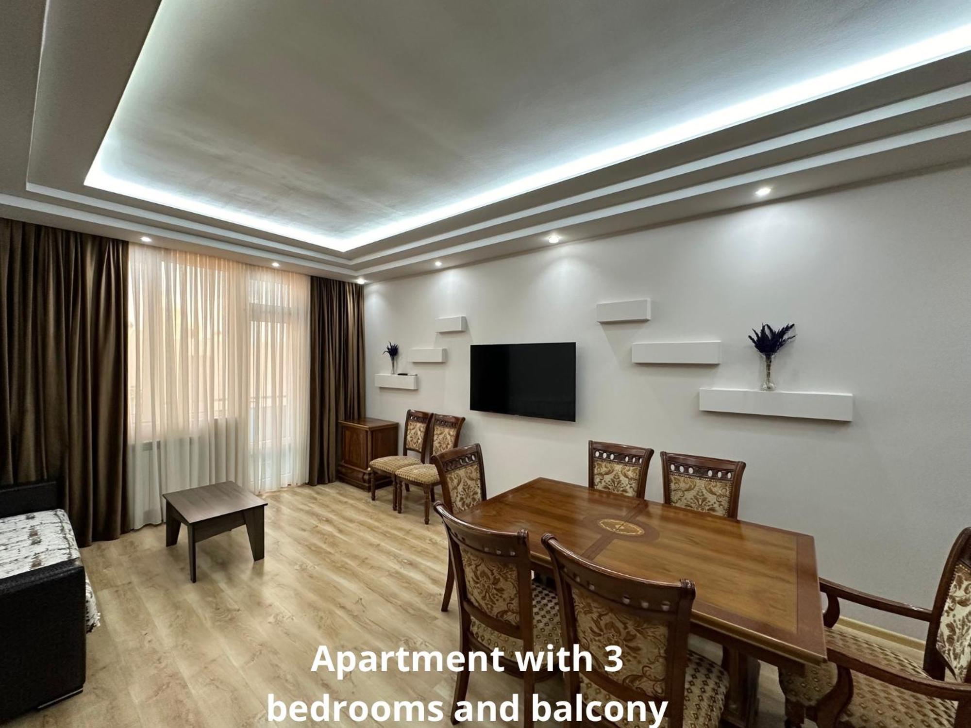 Grand Home Batumi Kültér fotó